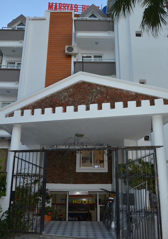 מרמריס Marsyas Hotel מראה חיצוני תמונה