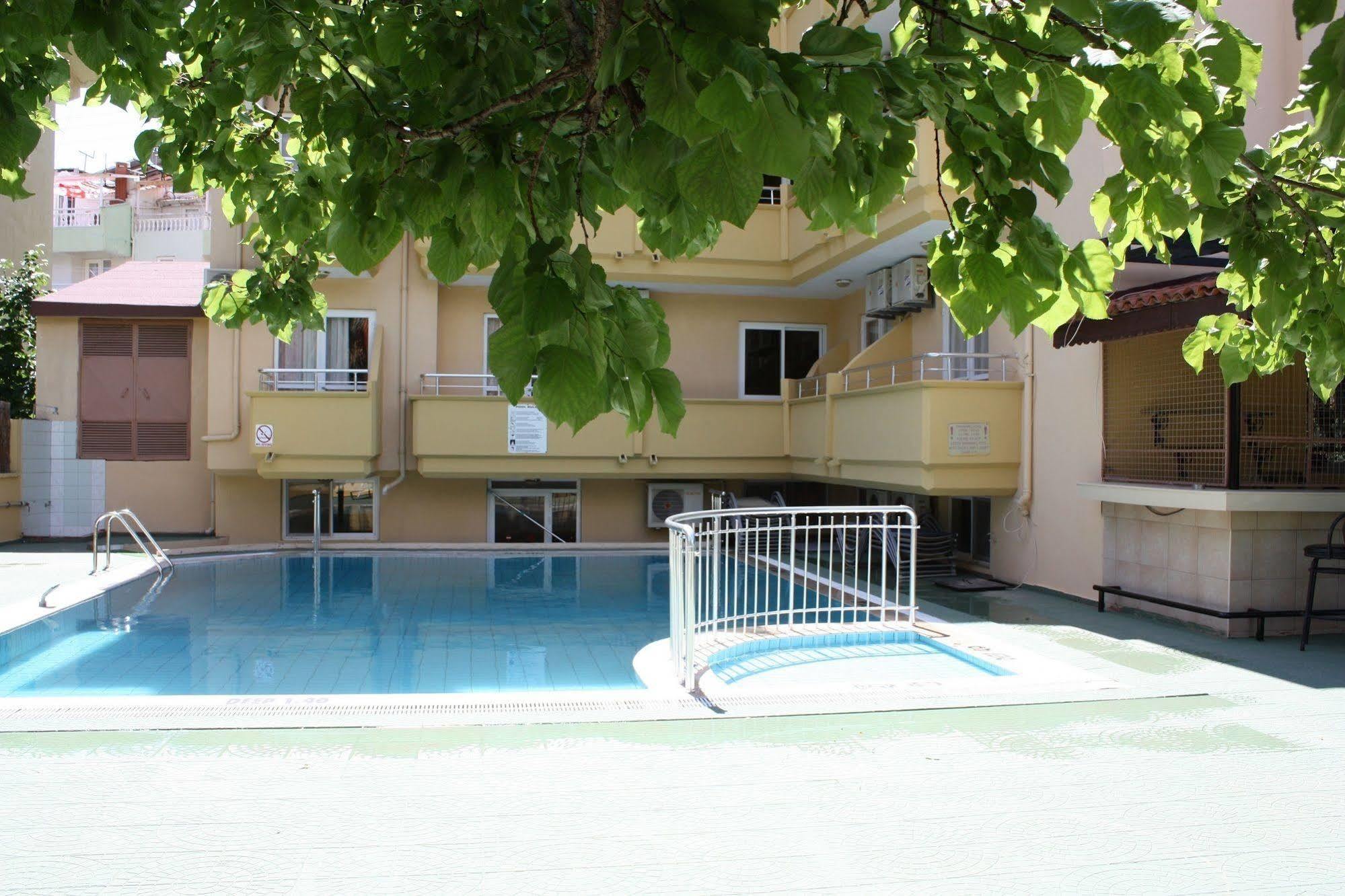 מרמריס Marsyas Hotel מראה חיצוני תמונה